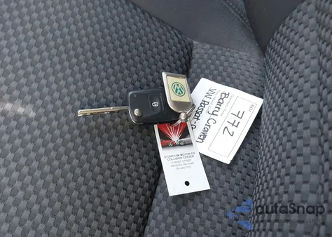 2012 Volkswagen Passat 2.5L S from USA, damaged, VIN 1VWAP7A34CC061143